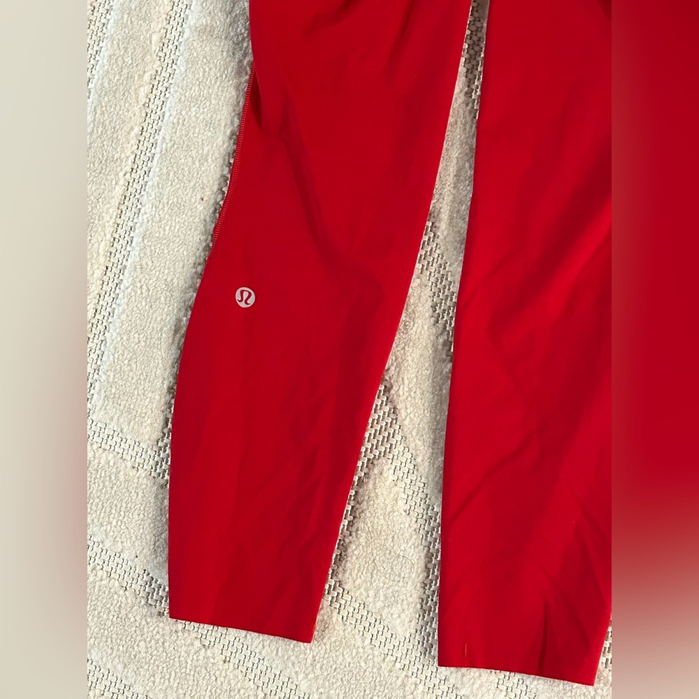 Lululemon Fast and Free High-Rise Tight 25” Pockets in Dark Red - Size 4 - Picture 9 of 13